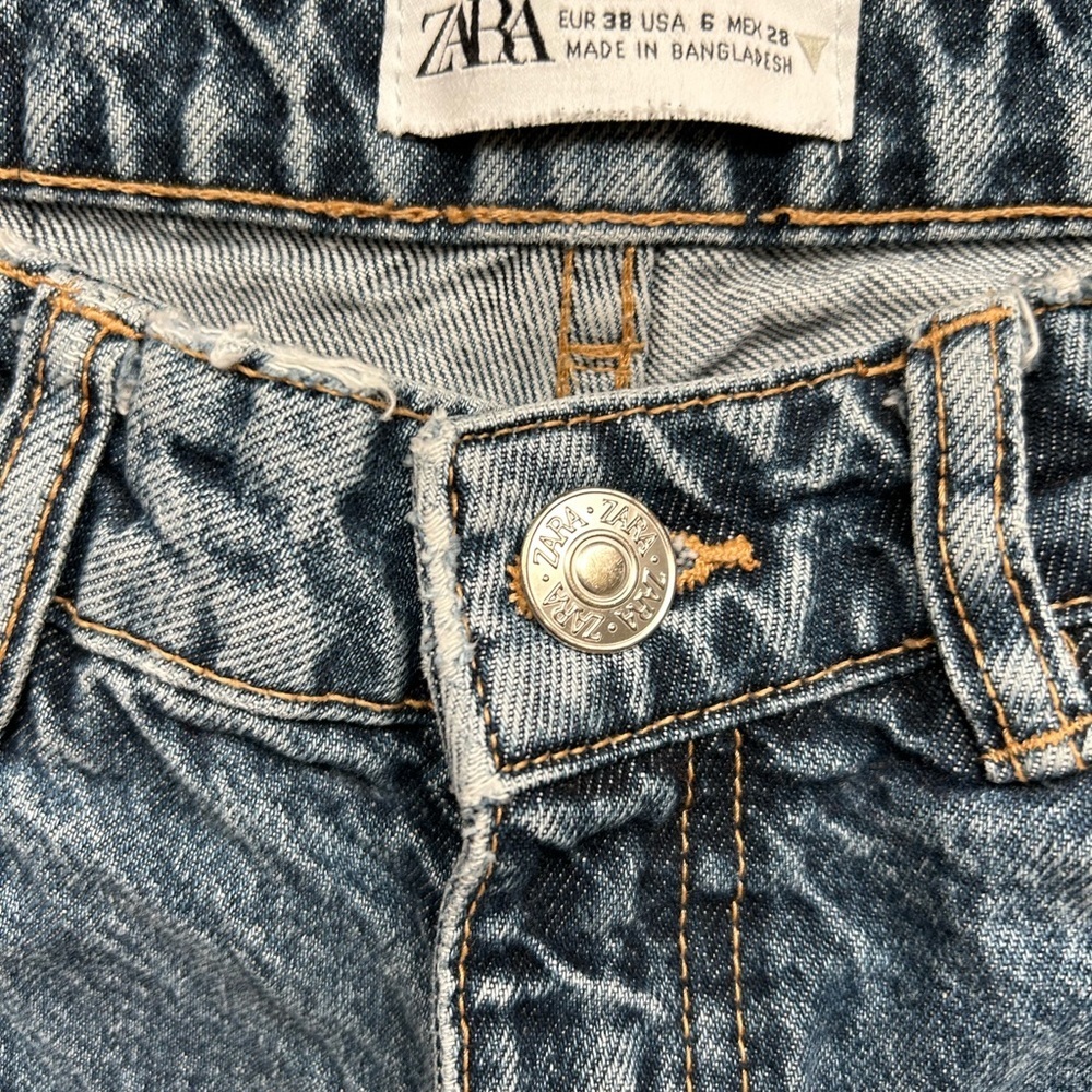 Zara Classic 90s Distressed Jeans Woman’s Size 6 - Picture 5 of 10